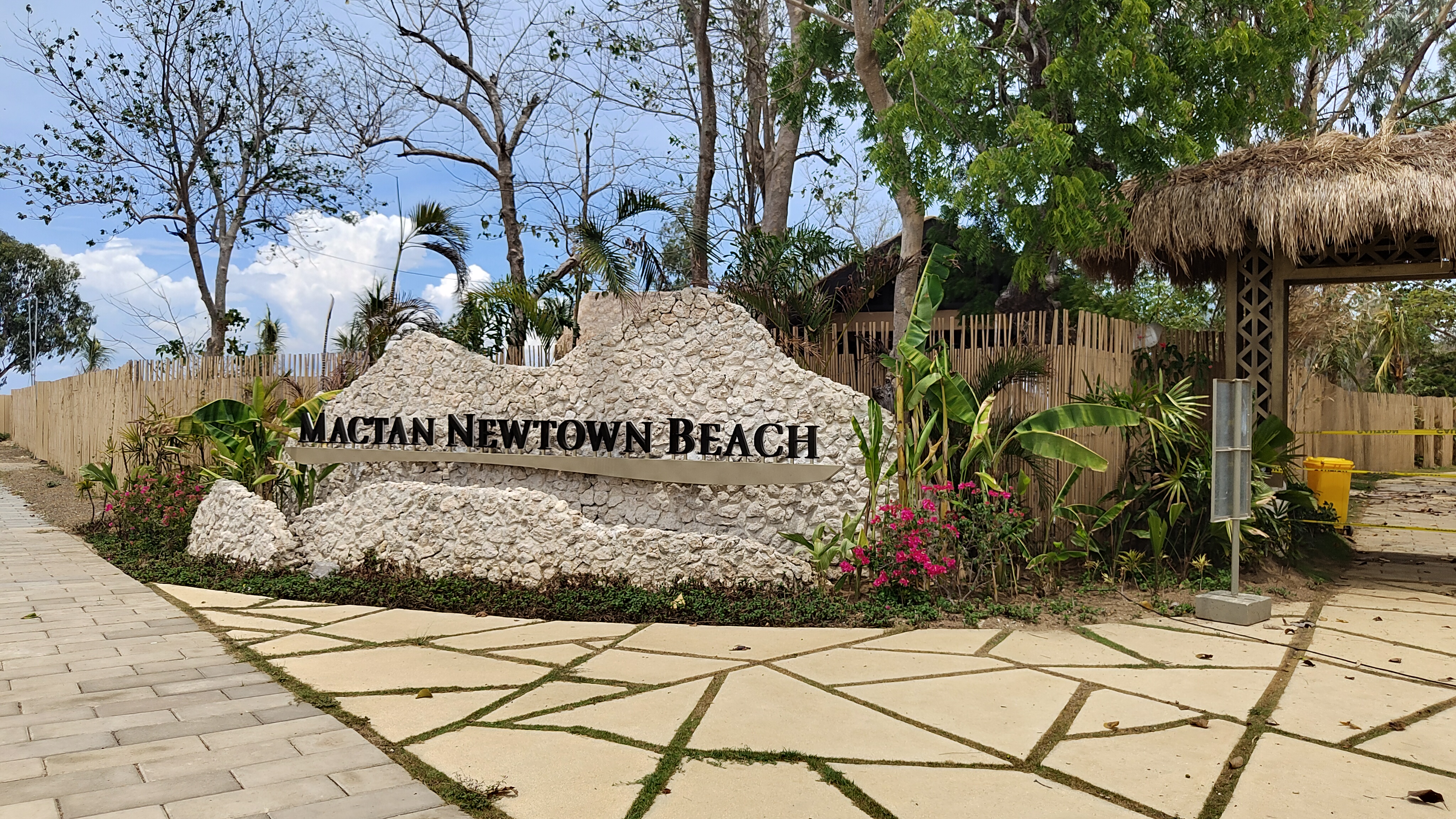 Mactan Newtown Beach